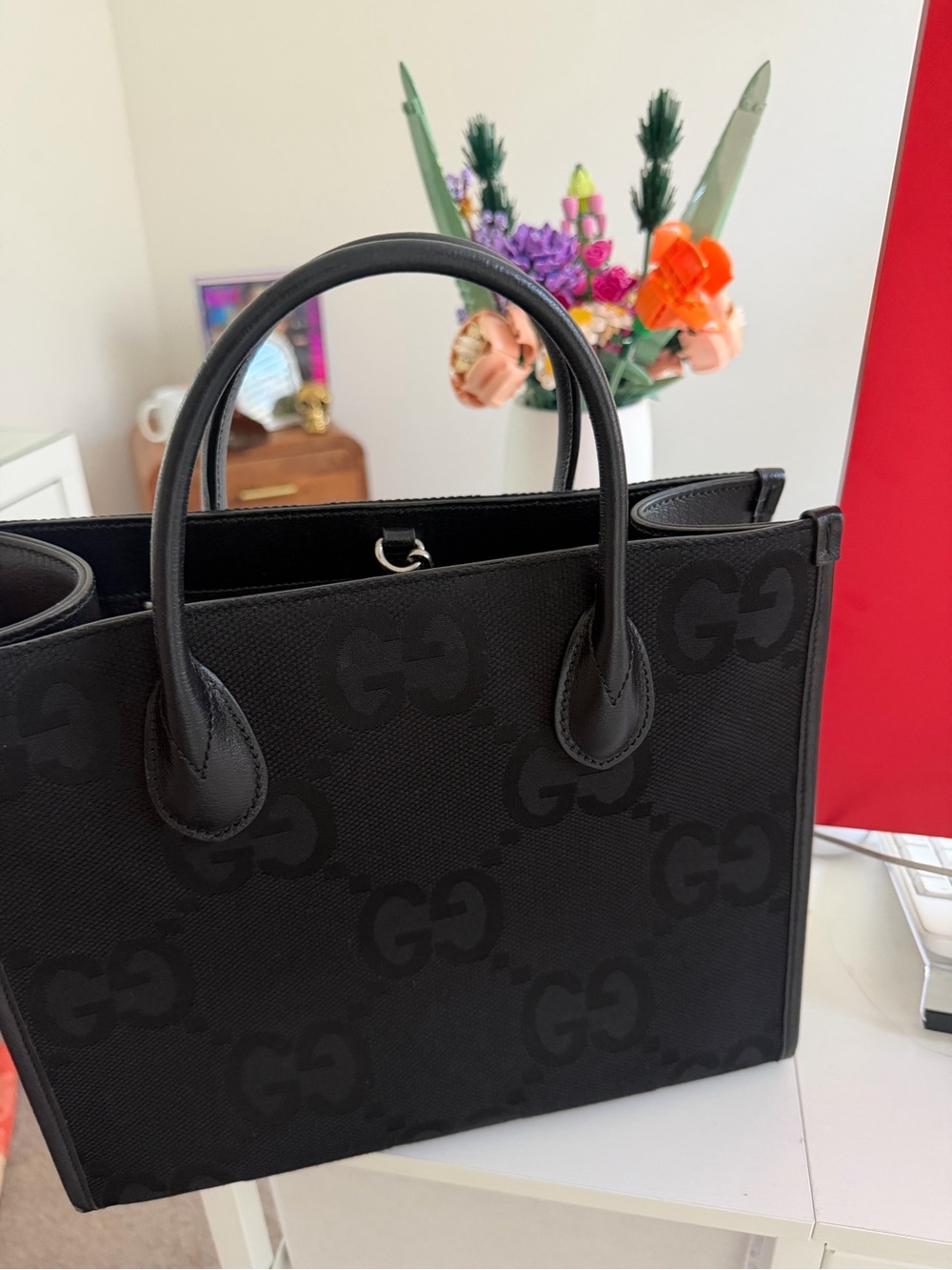 Gucci Monogram GG Jumbo Textured Tote - Picture 8 of 11